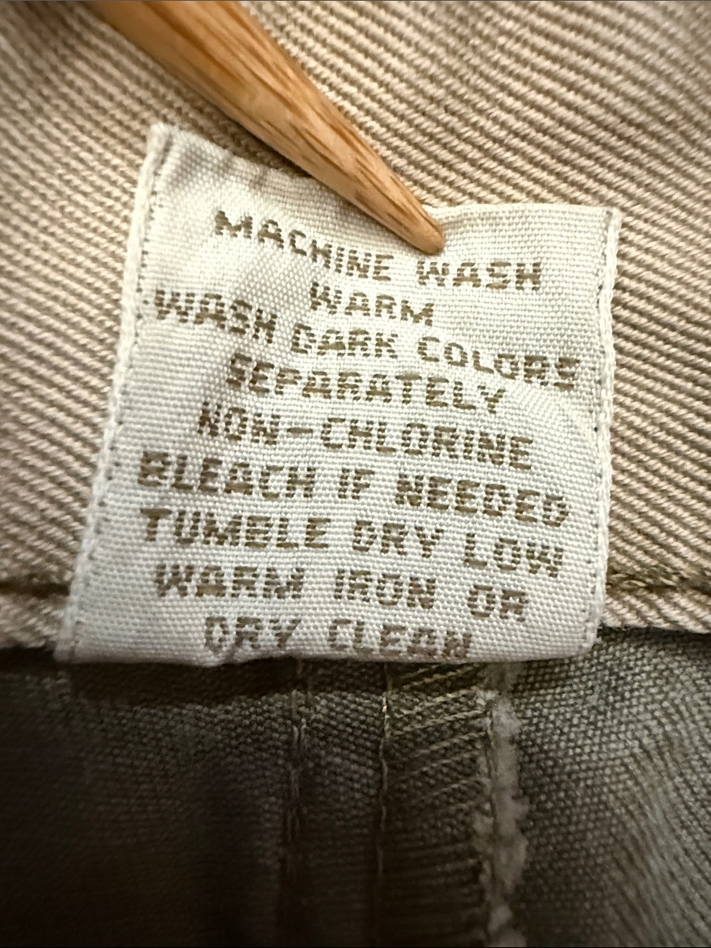 VTG Y2K Banana Republic Pleated Khaki Pants Olive Green 32x32 Fits 31x28.5 Fair - Picture 16 of 16